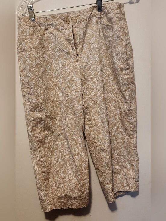 White Stag Denim - White Stag Beige Floral Cropped Jeans